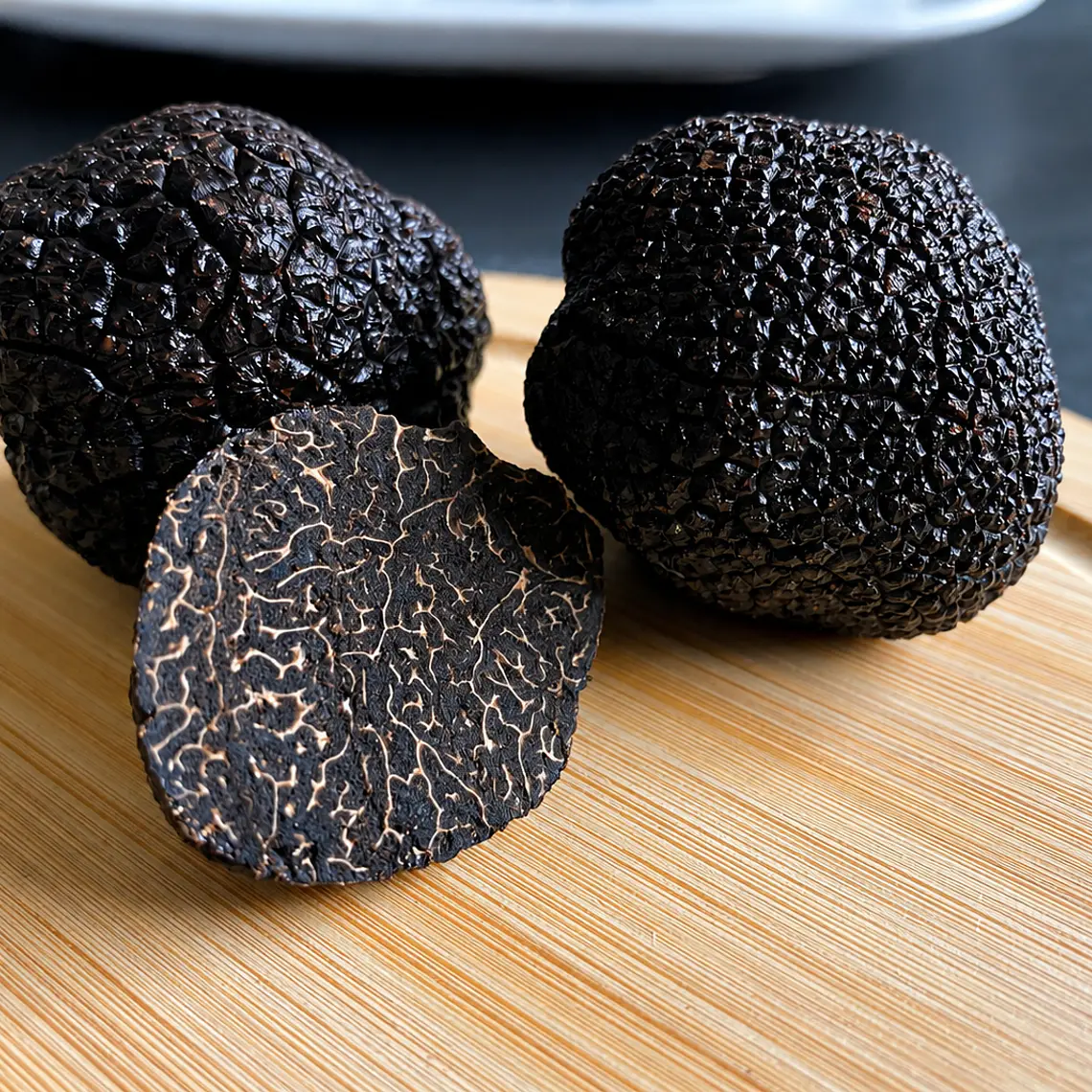 100 gr de trufas negra fresca  1