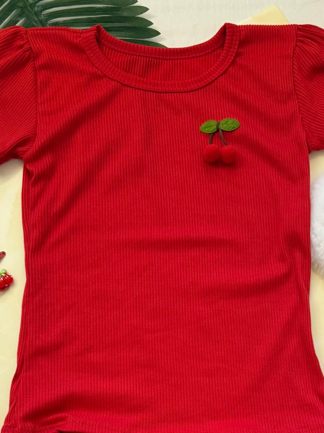Polera infantil guindas 1