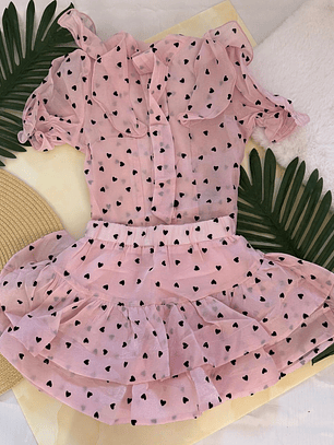 Conjunto infantil corazones