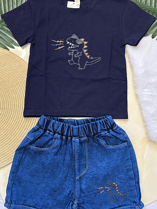 Conjunto niño dinosaurio