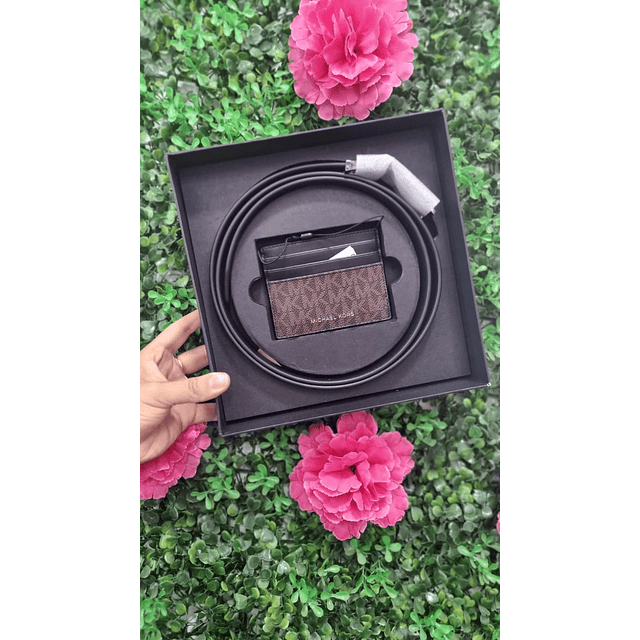 SET CINTURON + TARJETERO MK HOMBRE CAFÉ