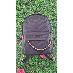 MOCHILA VS NEGRA UNIVERSITARIA