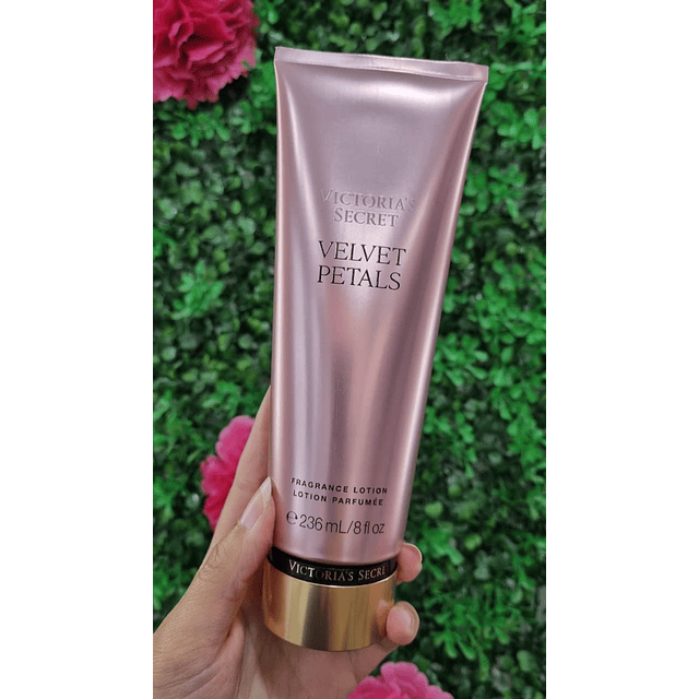 CREMA VELVET PETALS 236ML 2025