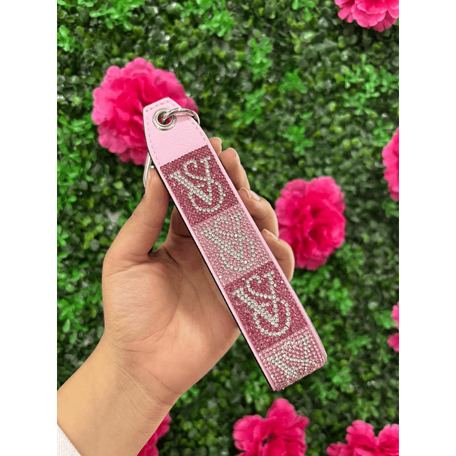 LLAVERO VS ROSADO BRILLO LETRAS VS