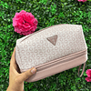 COSMETIQUERO ROSADO GUESS