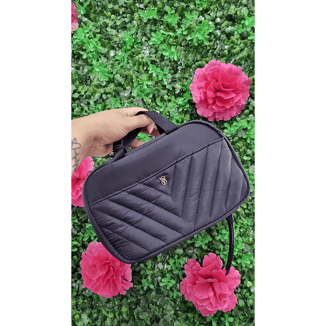 COSMETIQUERO NEGRO VS ESTILO MALETA PEQUEÑO