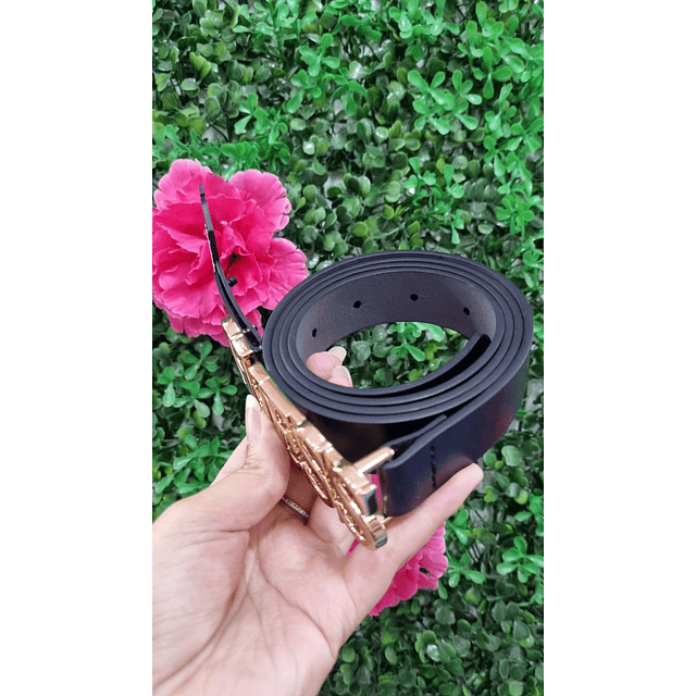 CINTURON HEBILLA LETRAS GUESS TALLA L