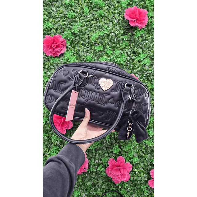 CARTERA DE HOMBRO JUICY NEGRA CON CORAZON CON BRILLOS