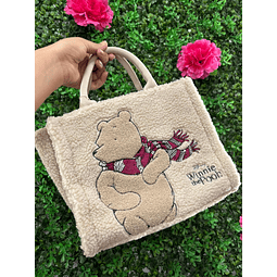 CARTERA PELUDA WINNIE THE POOH