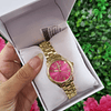 RELOJ STEVE MADDEN DORADO CON ROSADO MEDIANO