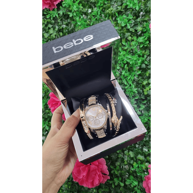 RELOJ BEBE DORADO CON PULCERA
