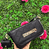 CARTERA DE HOMBRO STEVE MADDEN CON LETRAS DORADAS