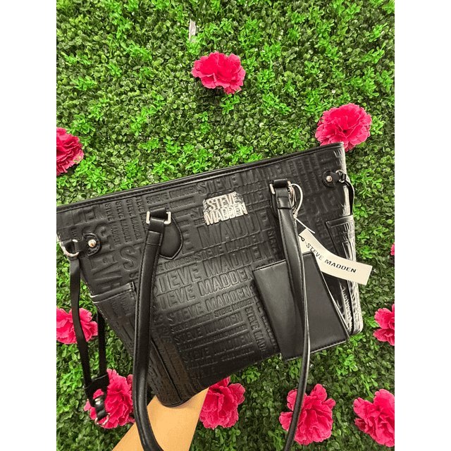 TOTE STEVE MADDEN NEGRO CIERRE COMPLETO + TARJETERO