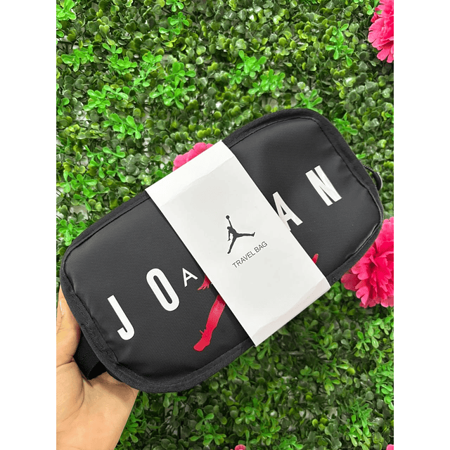 NECESSER HOMBRE JORDAN