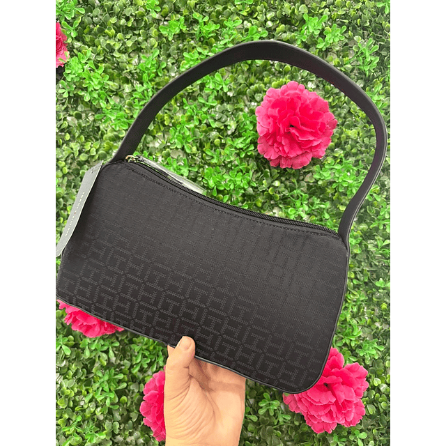 MINI CARTERA DE HOMBRO TOMMY NEGRA