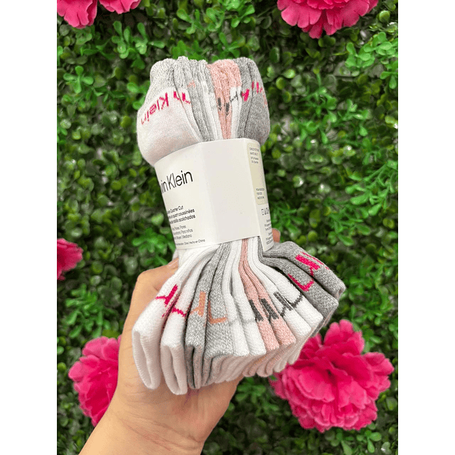 CALCETINES CK NIÑOS BLANCOS CON LOGO COLOR