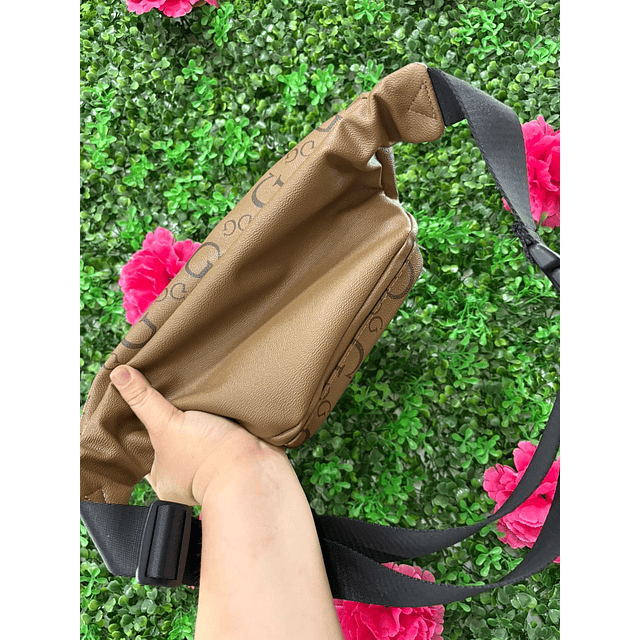 BANANO HOMBRE CAFÉ OSCURO