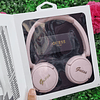 AUDIFONOS GUESS ROSADOS
