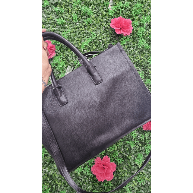 TOTE STEVE MADDEN NEGRO