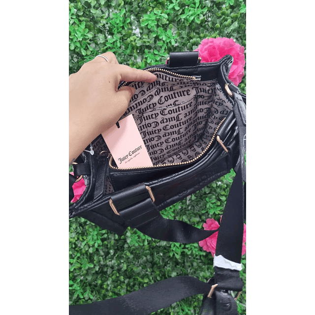 TOTE JUICY MEDIANO NEGRO LOGO JC Y CORAZONES