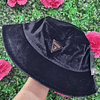 GORRO BUCKET GUESS NEGRO GAMUZA