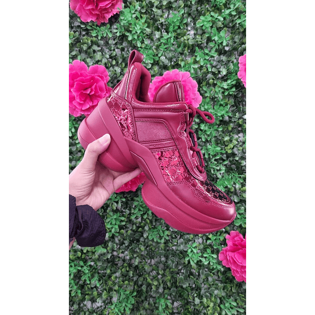 ZAPATILLA OLYMPIA ROJA NRO 37