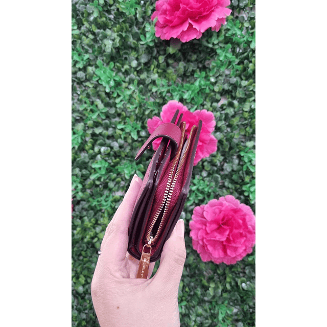BILLETERA MK ROJA MEDIANA