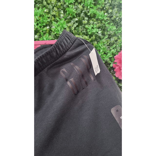 CONJUNTO POLERON+PANTALON GAP NEGRO TALLA M