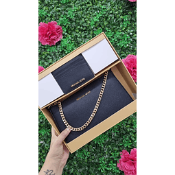 SET MK NEGRO (CROSSBODY + TARJETERO)