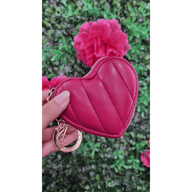 LLAVERO/MONDEDERO VS CORAZON ROJO