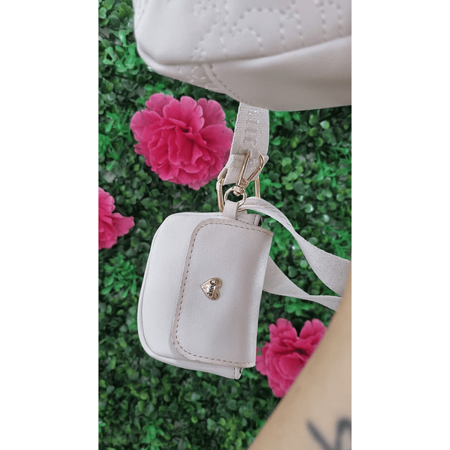 CARTERA JUICY BLANCO CON TAPA + MONEDERO