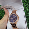 RELOJ STEVE MADDEN DORADO VISOR AZUL