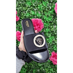 CHALAS GUESS NEGRAS LOGO CIRCULO BRILLANTE NRO38