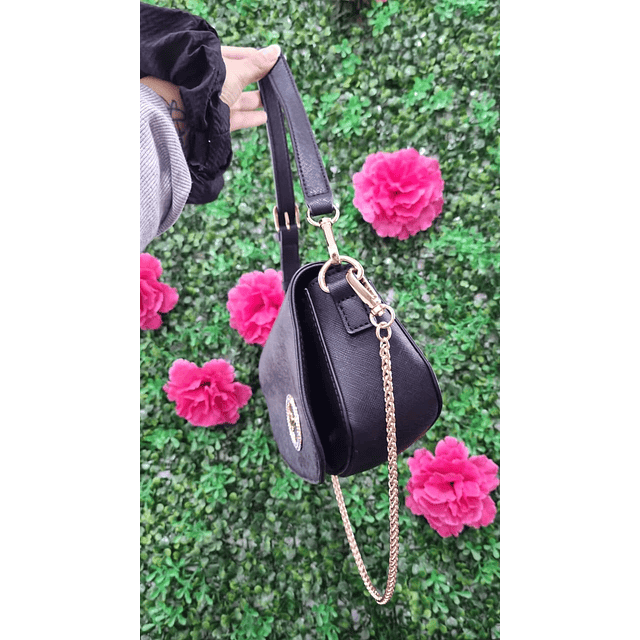 CARTERA DE HOMBRO GUESS NEGRA LISA LOGO BRILLANTE CIRCULAR