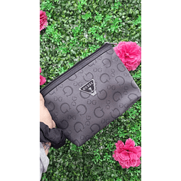 COSMETIQUERO GUESS GRIS CON LETRAS G LNEGRAS