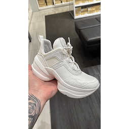 ZAPATILLA OLYMPIA MK BLANCA NRO38