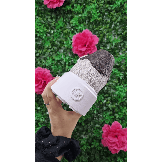 ZAPATILLA ROMEY MK VAINILLA NRO37.5