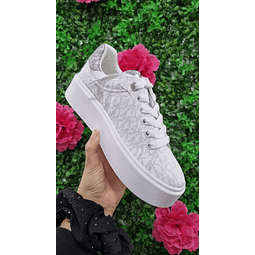 ZAPATILLA MK ROMEY BLANCAS TALLA 38.5