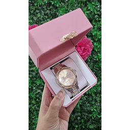 RELOJ JUICY PLATEADO CON DORADO VISOR JC BLANCO