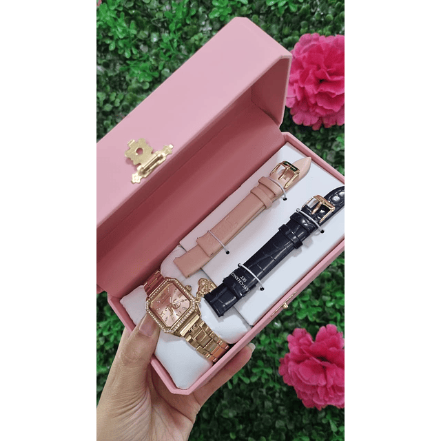 RELOJ JUICY DORADA DOBLE CORREA