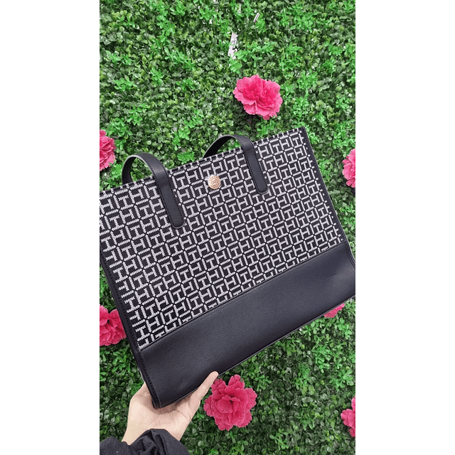 TOTE TOMMY HILFIGER NEGRO TH BLANCA
