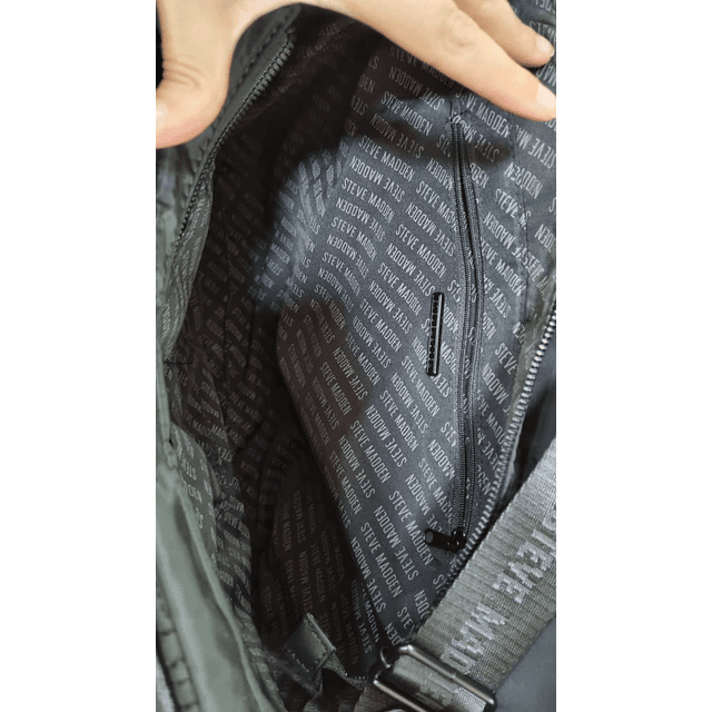 TOTE XL STEVE MADDEN NEGRO + CROSSBODY