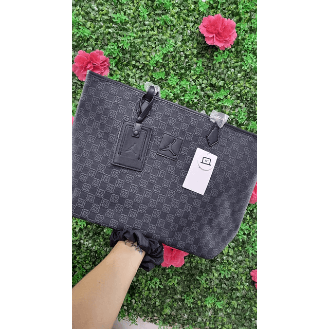 TOTE JORDAN NEGRO