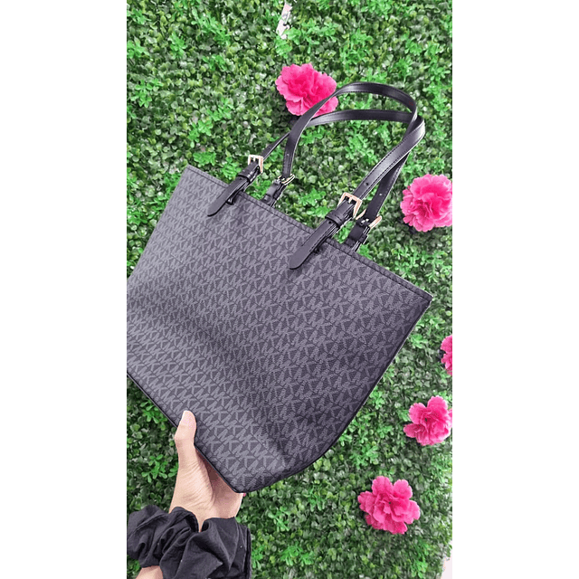 TOTE MK NEGRO MONOGRAMO 2 BOLSILLOS CIERRE COMPLETO