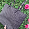TOTE MK NEGRO MONOGRAMO 2 BOLSILLOS CIERRE COMPLETO