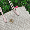 TOTE MK VAINILLA + CORREA ROSA CIERRE COMPLETO