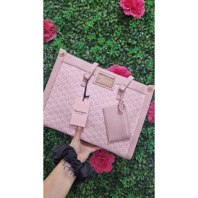 TOTE ROSADO JUICY CUADRITOS + TARJETERO