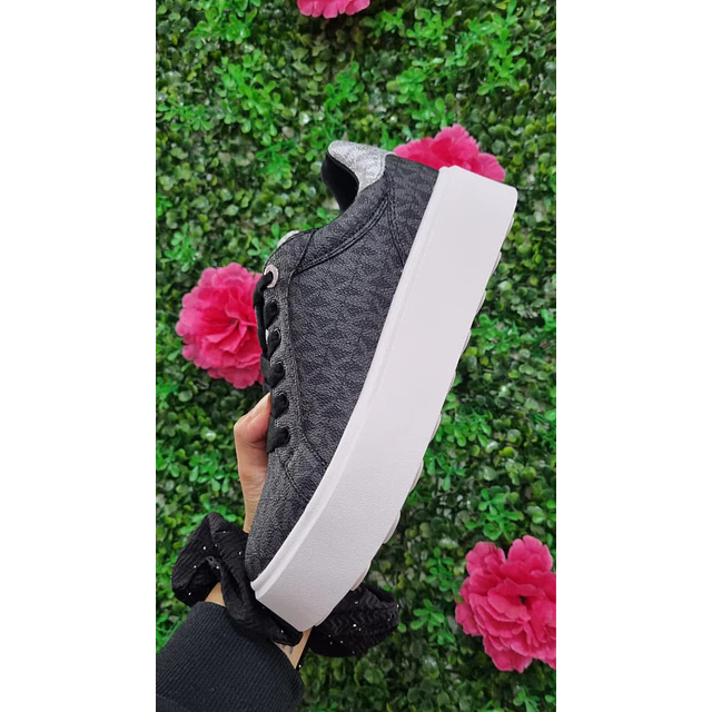 ZAPATILLA MK ROMEY NEGRA TALLA 36.5