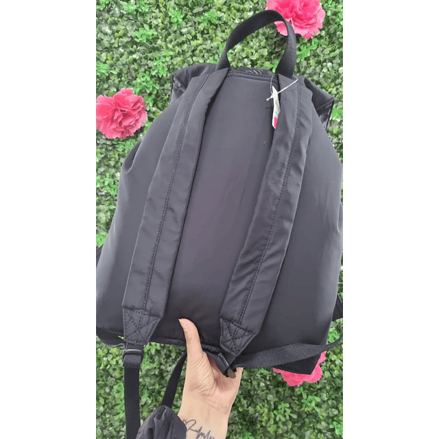 MOCHILA NEGRA PINK ACOLCHADA