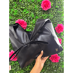 CARTERA DE HOMBRO VS NEGRA LARGA